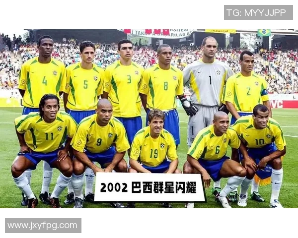 实况足球三大传奇球星的巅峰对决与荣耀之路