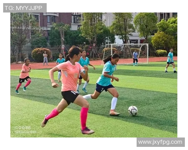 校园足球星级联赛全面开启 激发青少年足球热情 提升校园体育竞技水平