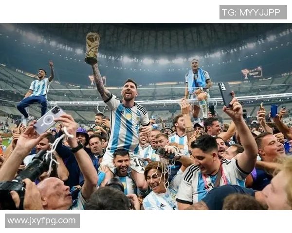 足球世界杯历史经典进球回顾 球星们的传奇瞬间和荣耀时刻